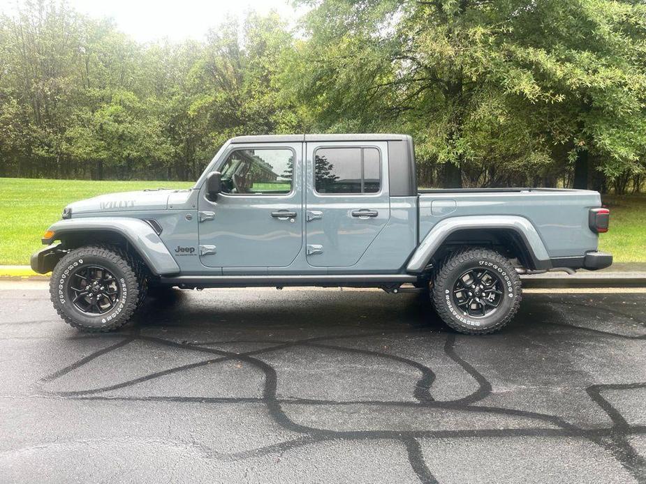 new 2024 Jeep Gladiator car, priced at $46,955