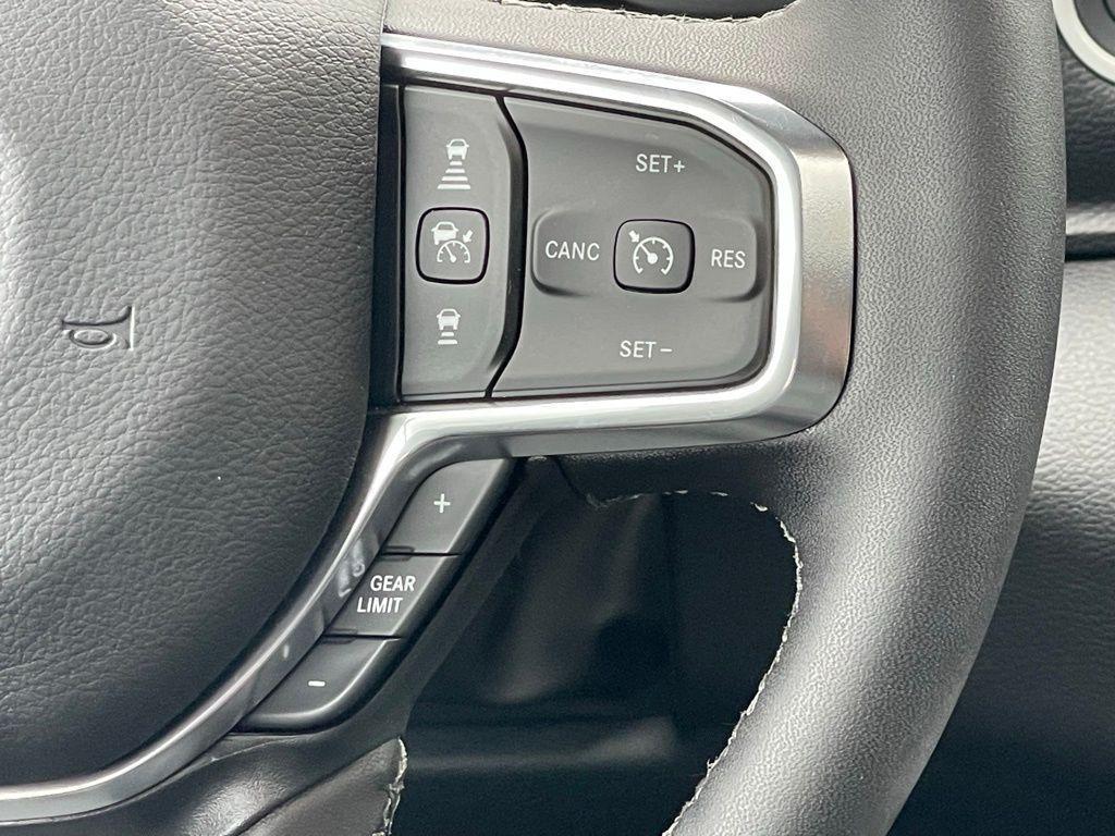 new 2025 Ram 1500 car