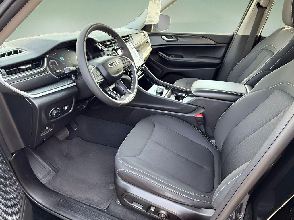 used 2024 Jeep Grand Cherokee car, priced at $32,355