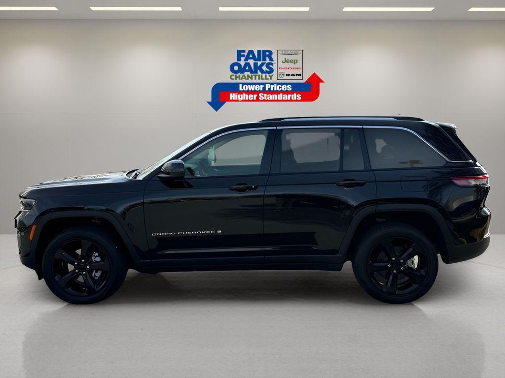 used 2024 Jeep Grand Cherokee car, priced at $32,355