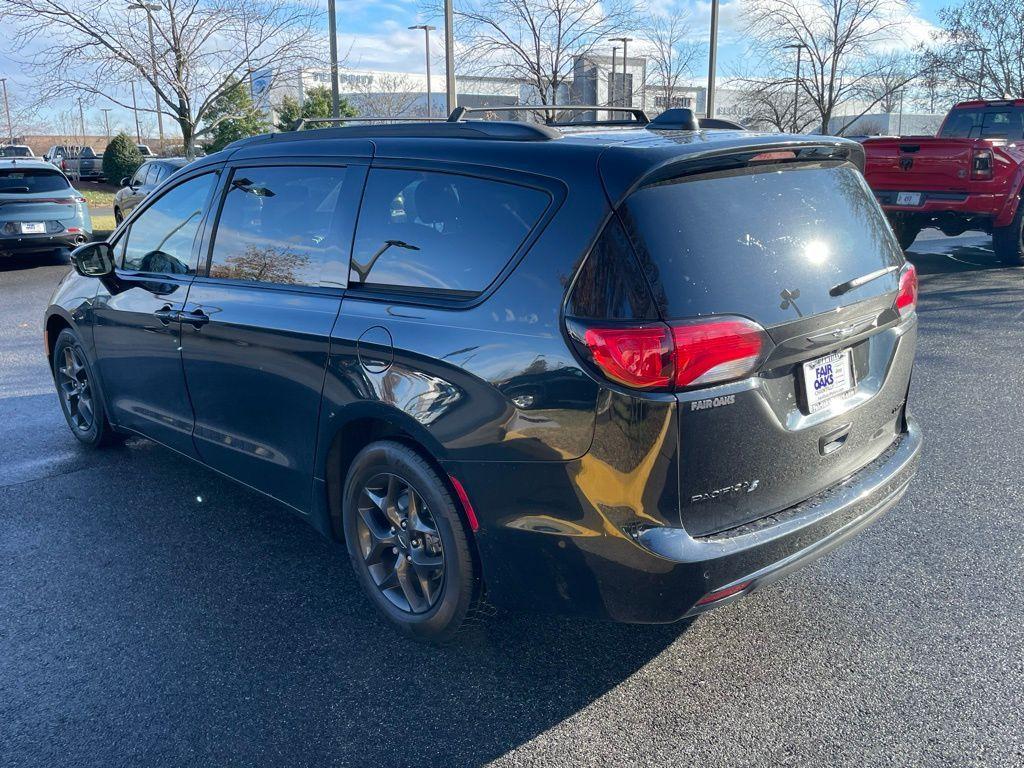 used 2019 Chrysler Pacifica car, priced at $23,507