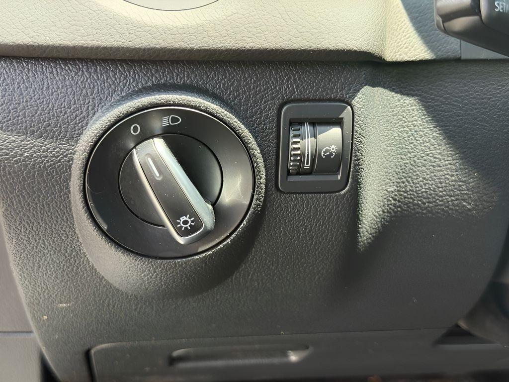 used 2018 Volkswagen Tiguan Limited car, priced at $14,000