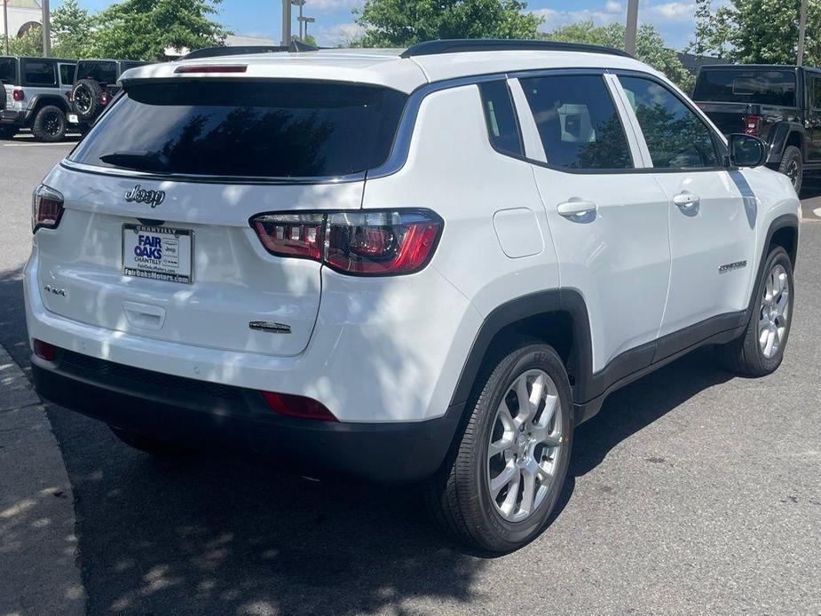 new 2024 Jeep Compass car, priced at $28,982