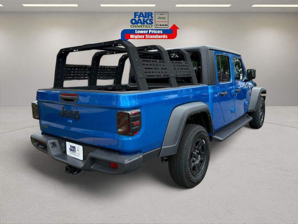 used 2022 Jeep Gladiator car, priced at $27,114