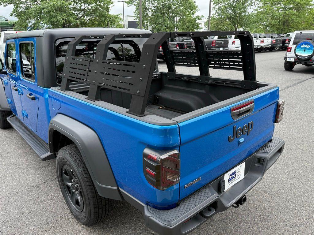 used 2022 Jeep Gladiator car, priced at $26,954