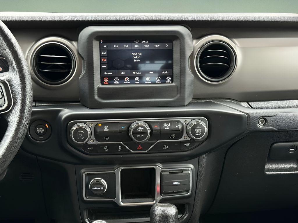 used 2022 Jeep Gladiator car, priced at $26,954