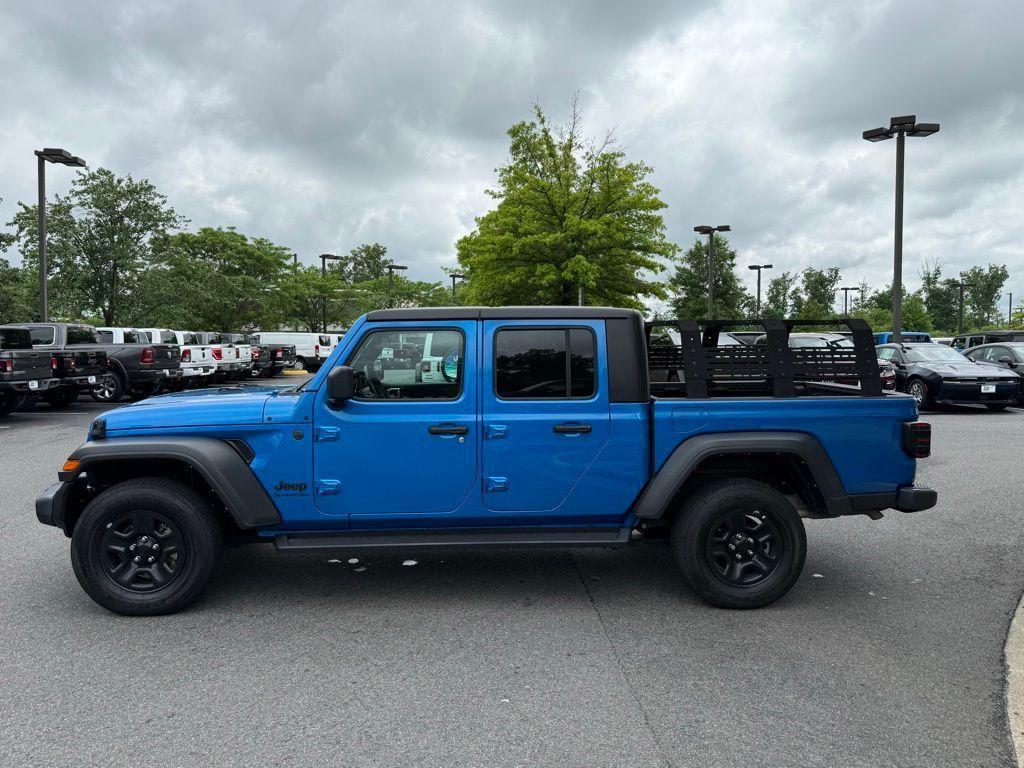 used 2022 Jeep Gladiator car, priced at $26,954