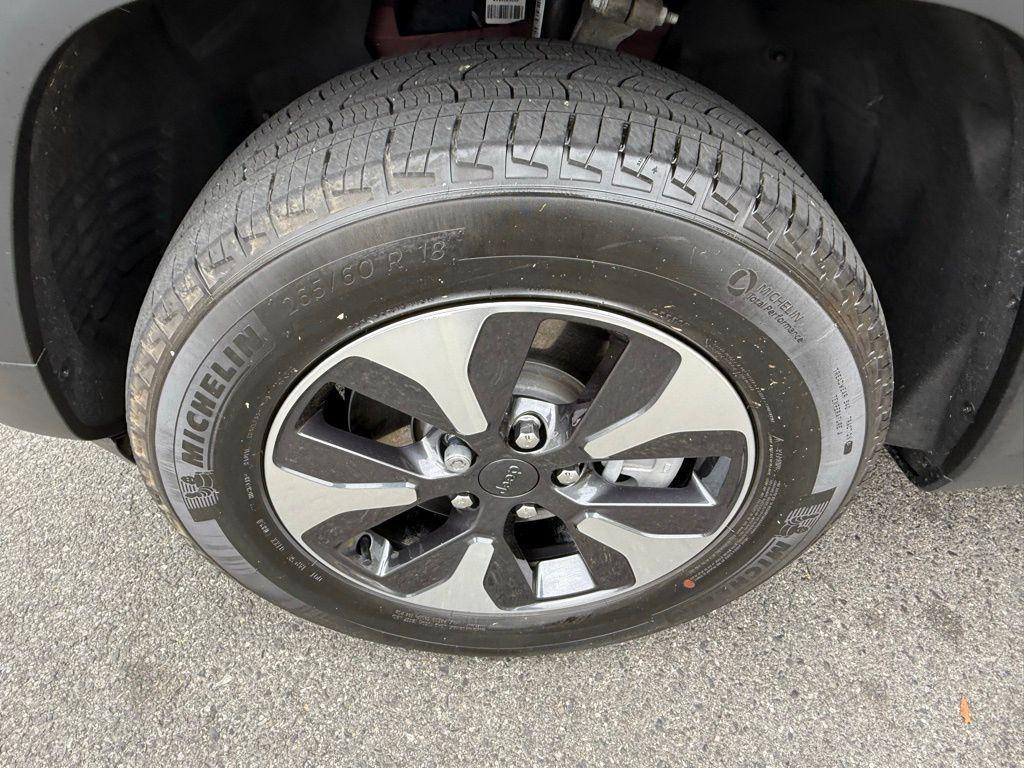 used 2023 Jeep Grand Cherokee 4xe car, priced at $33,666