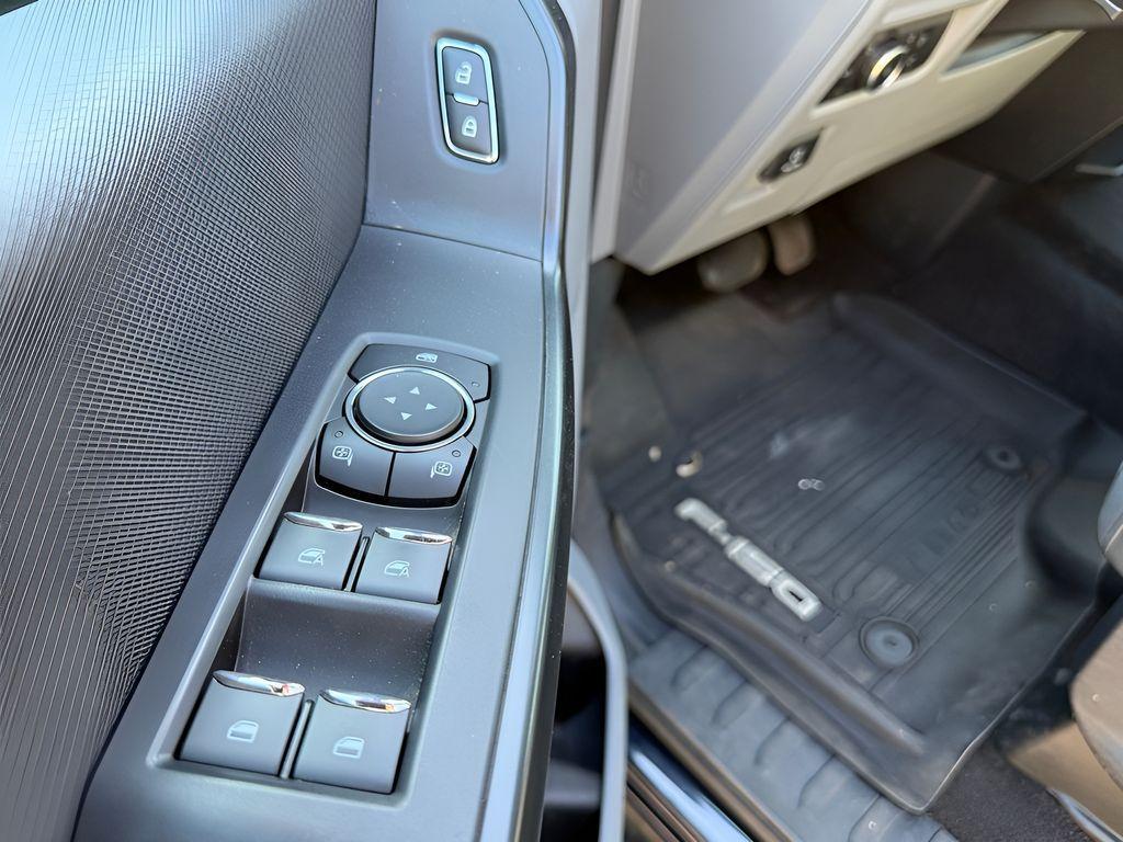 used 2021 Ford F-150 car, priced at $23,255