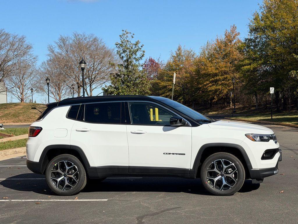 new 2026 Jeep Compass car, priced at $32,553