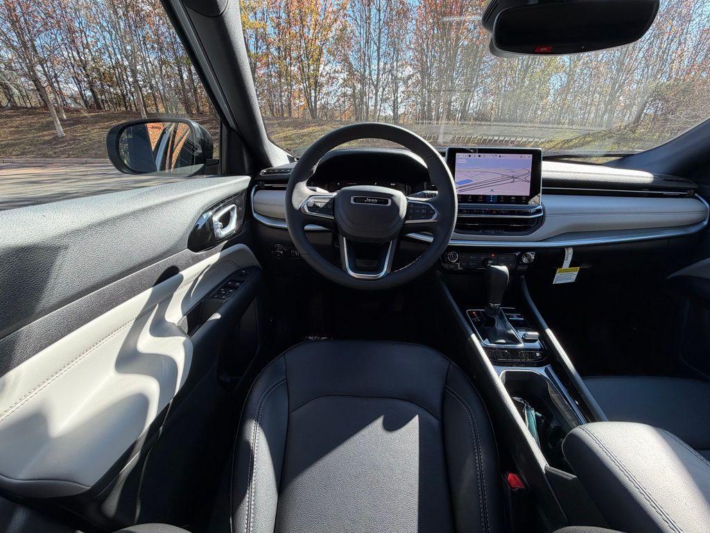 new 2026 Jeep Compass car, priced at $32,553