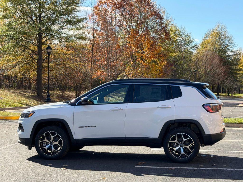 new 2026 Jeep Compass car, priced at $32,553