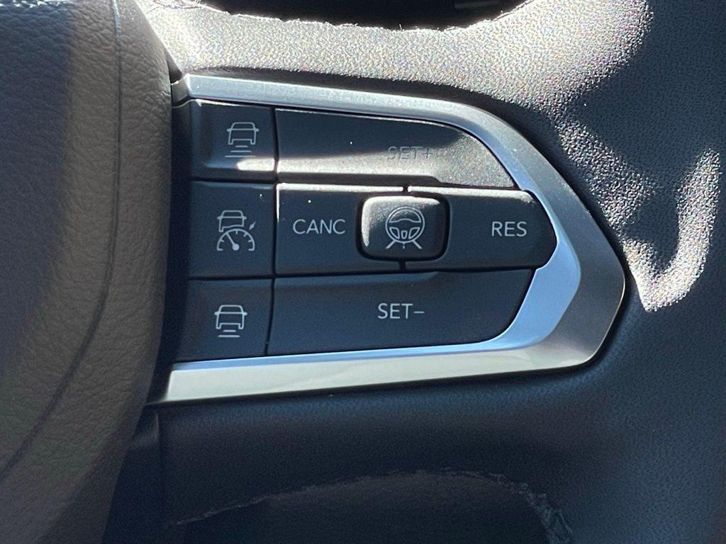 new 2025 Jeep Compass car, priced at $37,434
