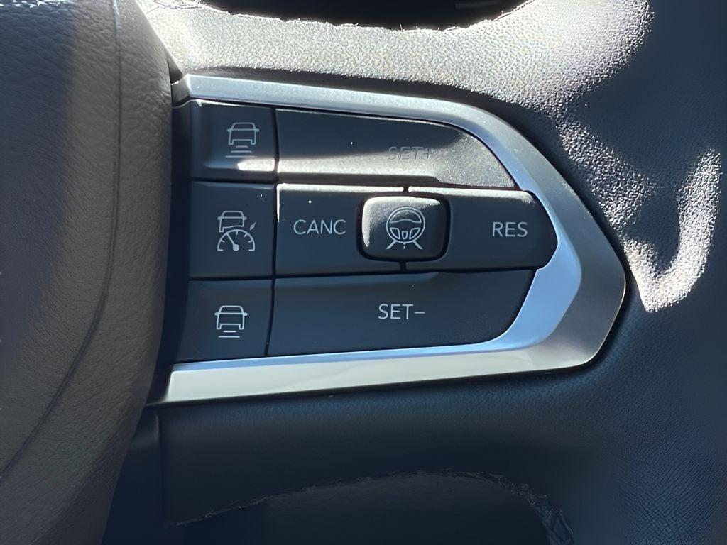 new 2025 Jeep Compass car, priced at $36,842