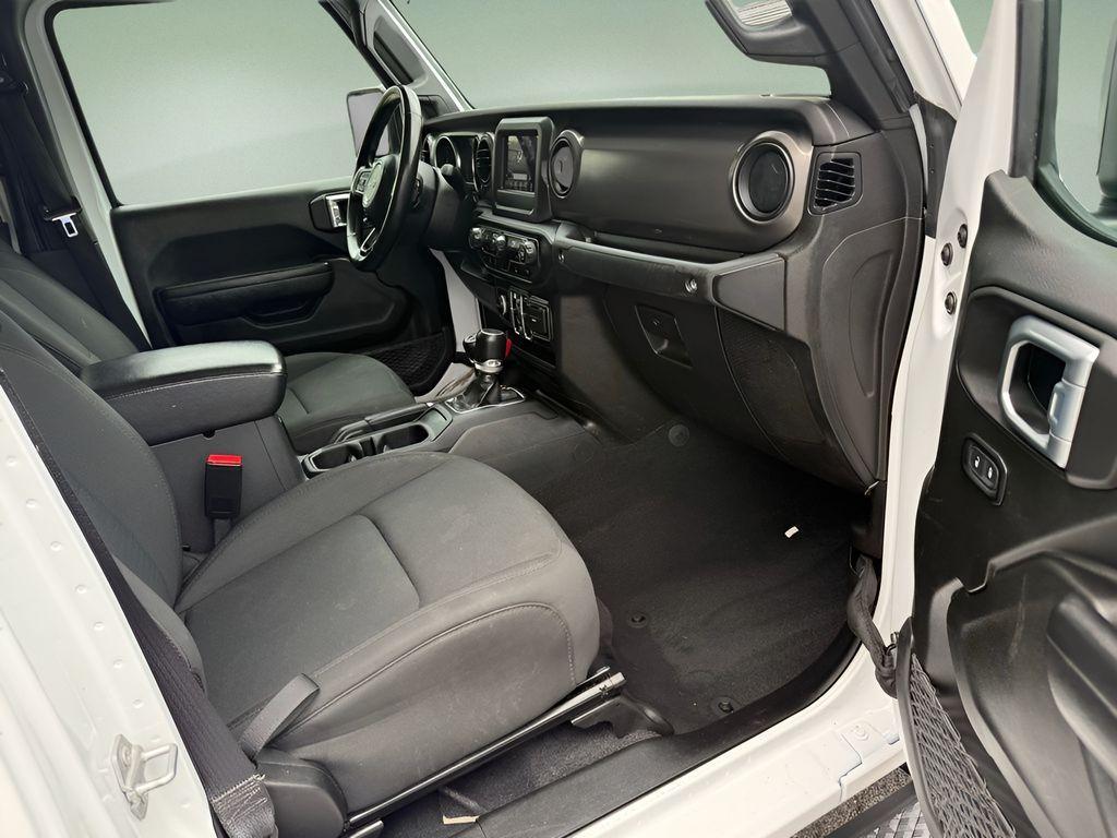 used 2022 Jeep Gladiator car, priced at $25,488