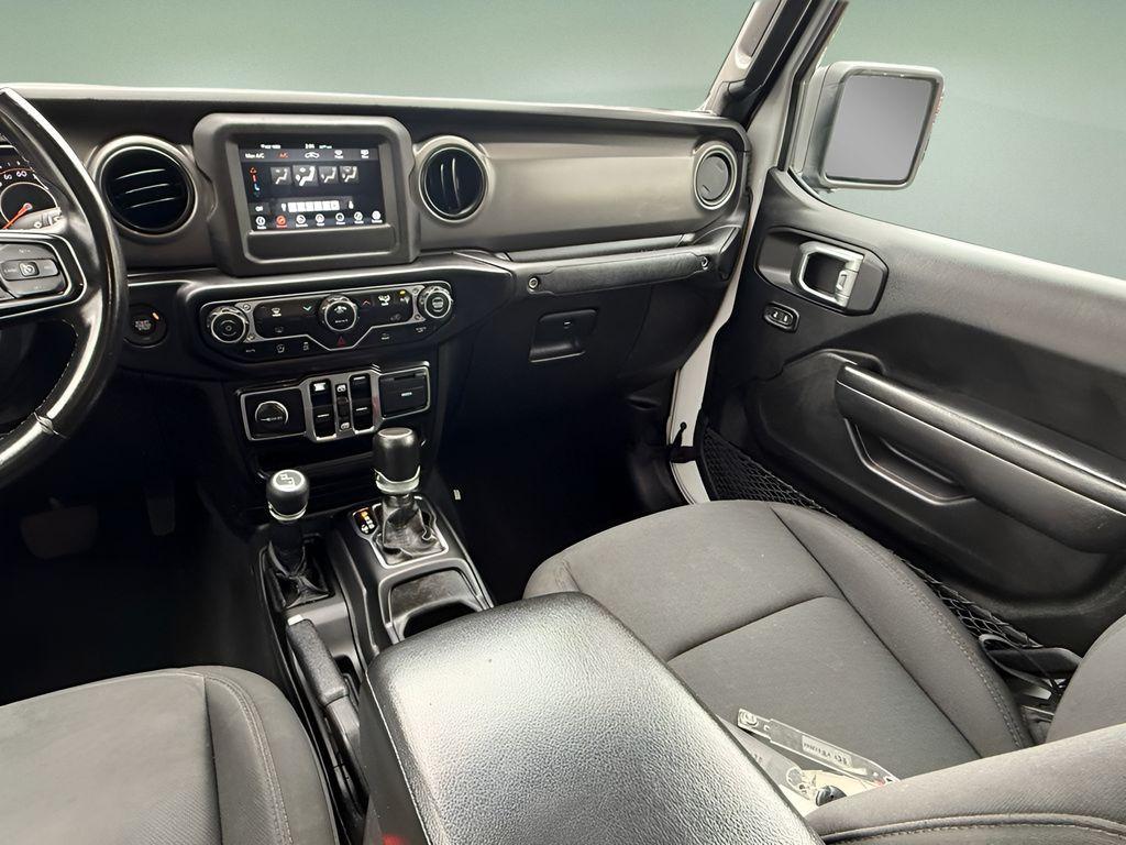 used 2022 Jeep Gladiator car, priced at $27,466