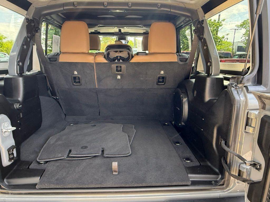 used 2022 Jeep Wrangler Unlimited car, priced at $41,104