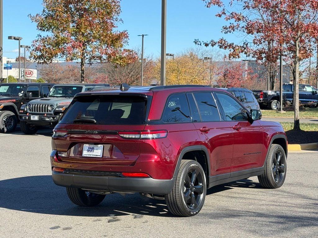 used 2024 Jeep Grand Cherokee car, priced at $29,650