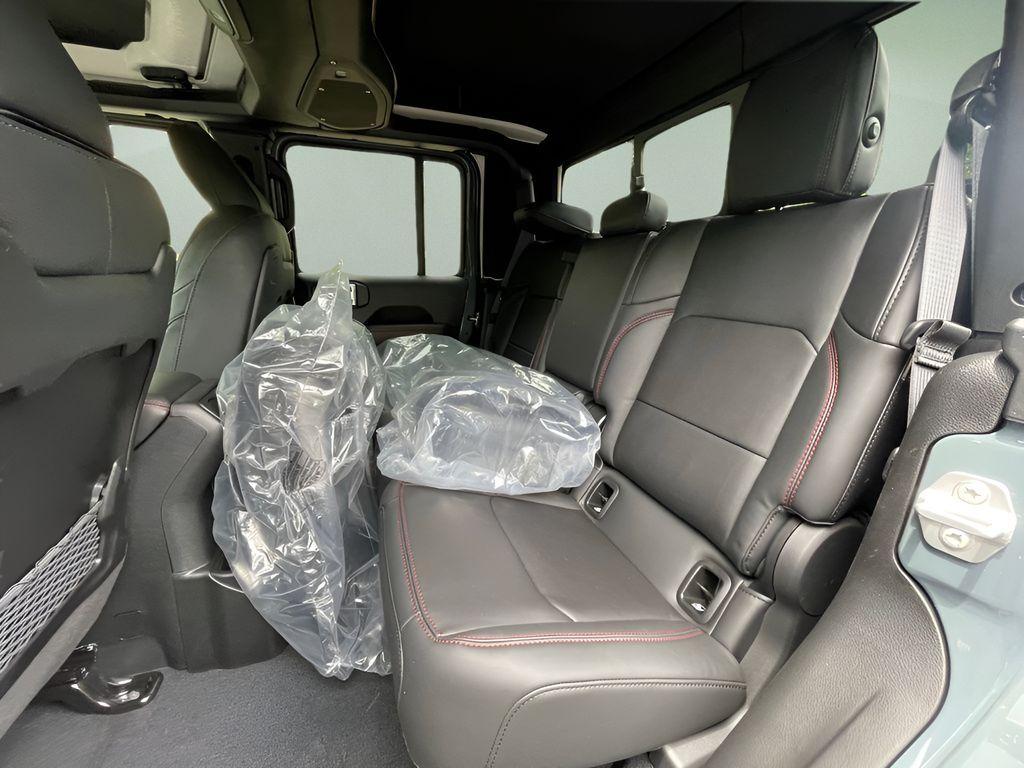 new 2025 Jeep Gladiator car, priced at $54,891