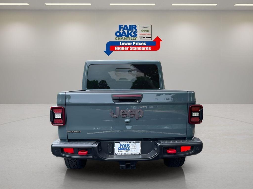 new 2025 Jeep Gladiator car, priced at $55,891