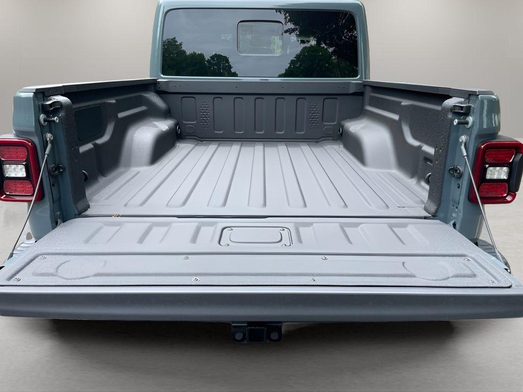 new 2025 Jeep Gladiator car, priced at $54,891