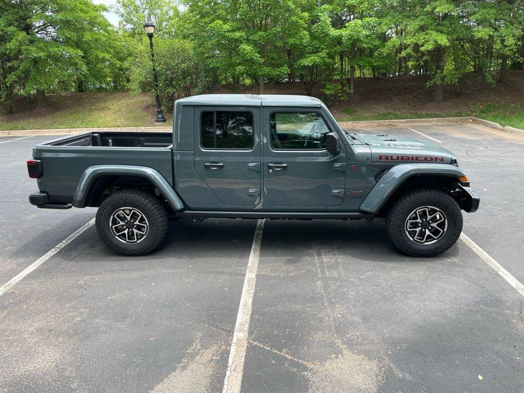 new 2025 Jeep Gladiator car, priced at $52,891