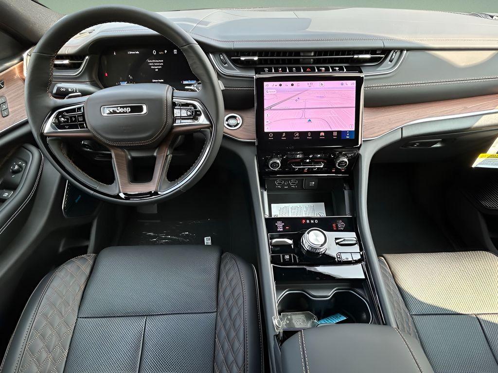 new 2025 Jeep Grand Cherokee L car, priced at $58,962