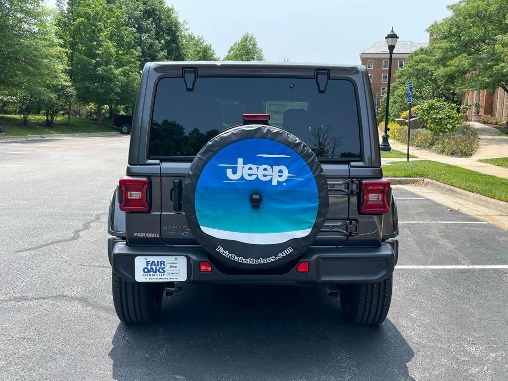 new 2025 Jeep Wrangler 4xe car