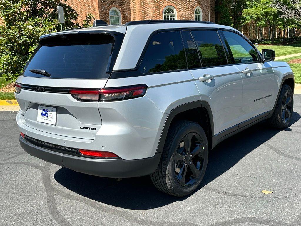 new 2025 Jeep Grand Cherokee car
