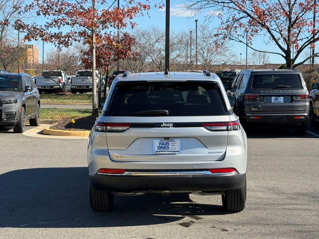 used 2024 Jeep Grand Cherokee car, priced at $36,910