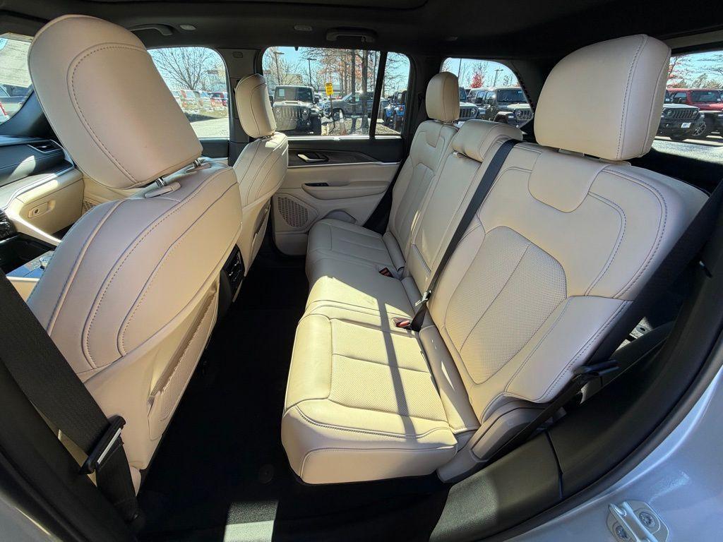 used 2024 Jeep Grand Cherokee car, priced at $36,910