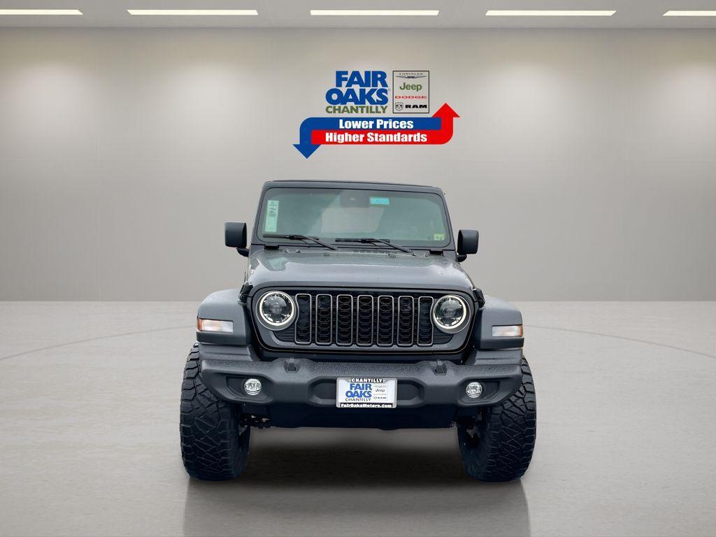 new 2025 Jeep Wrangler car, priced at $55,404