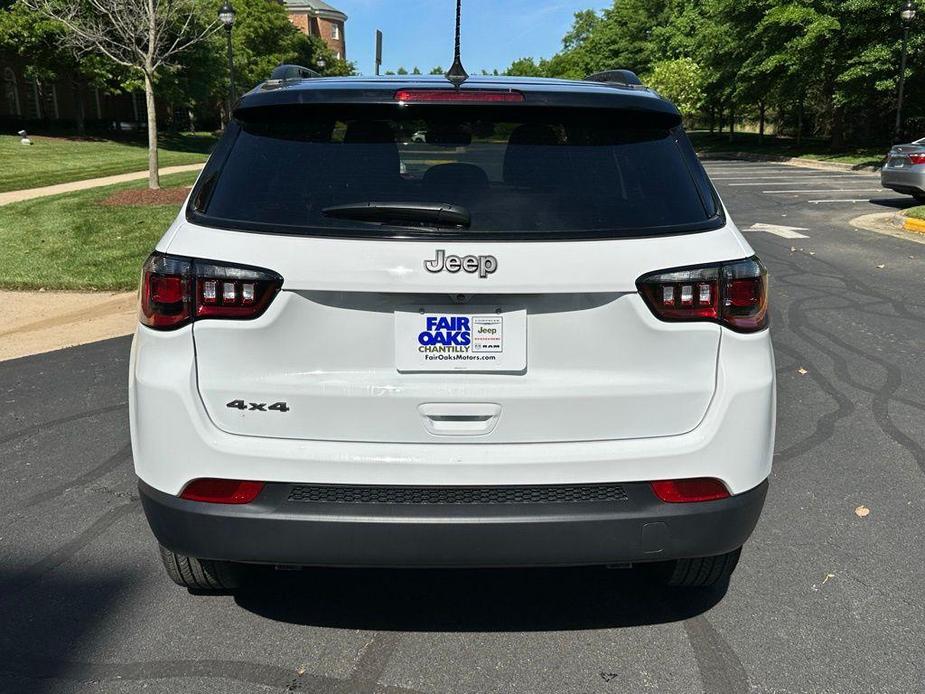 new 2024 Jeep Compass car, priced at $32,237