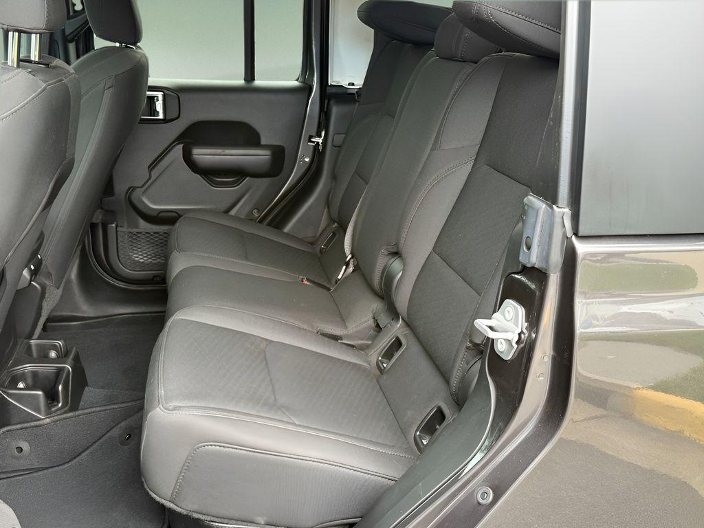 used 2022 Jeep Gladiator car, priced at $27,936