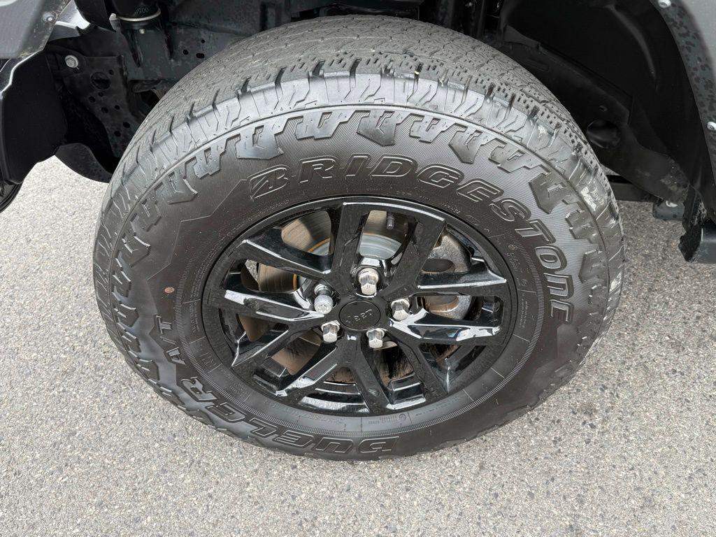 used 2022 Jeep Gladiator car, priced at $29,800
