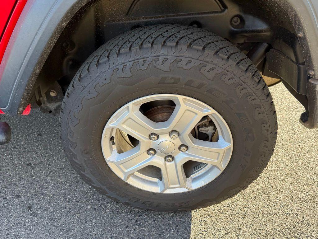 used 2019 Jeep Wrangler Unlimited car, priced at $18,630