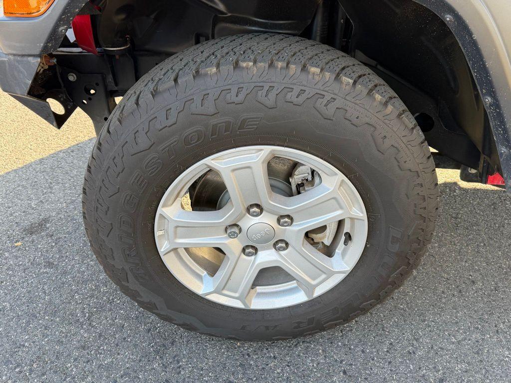 used 2019 Jeep Wrangler Unlimited car, priced at $18,630