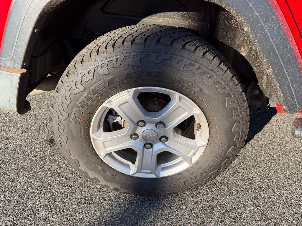 used 2019 Jeep Wrangler Unlimited car, priced at $18,630