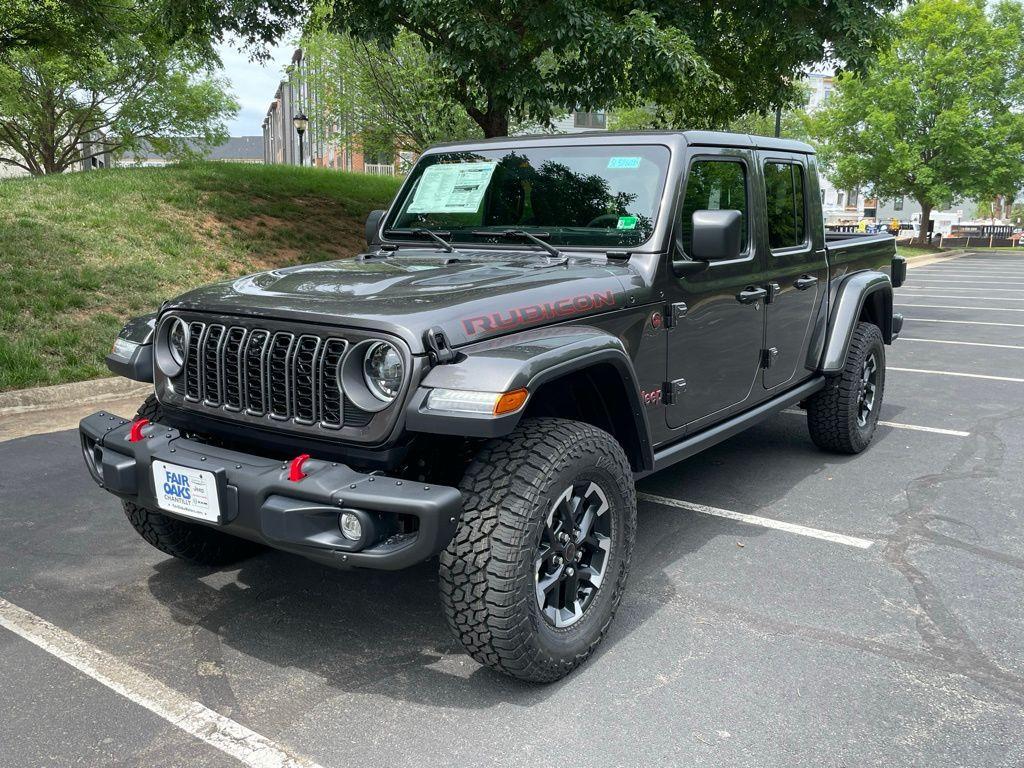 new 2025 Jeep Gladiator car, priced at $53,847