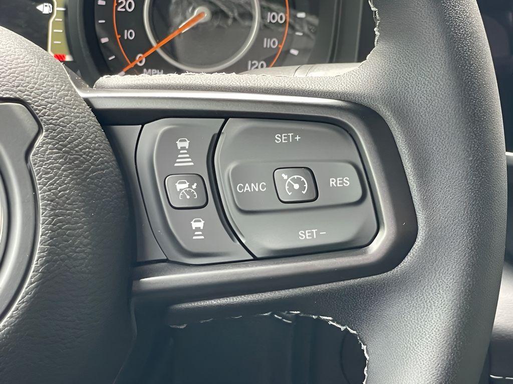 new 2025 Jeep Gladiator car, priced at $57,847