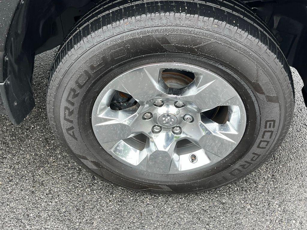 used 2021 Ram 1500 car, priced at $30,806
