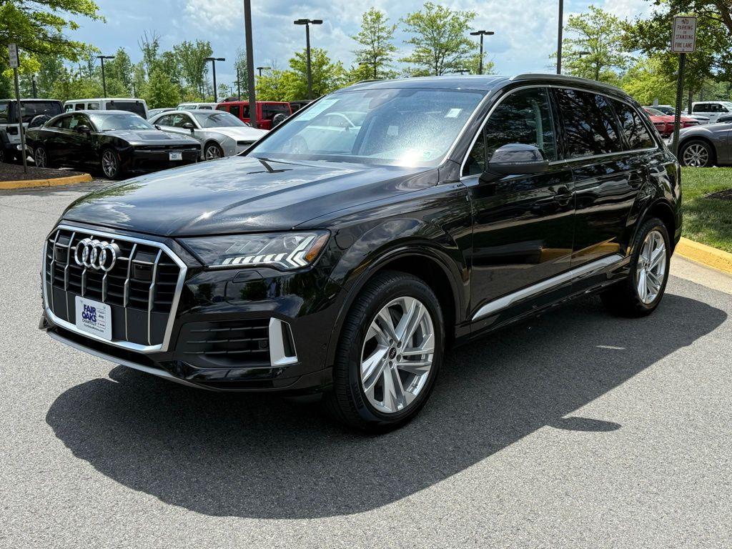 used 2024 Audi Q7 car, priced at $46,931