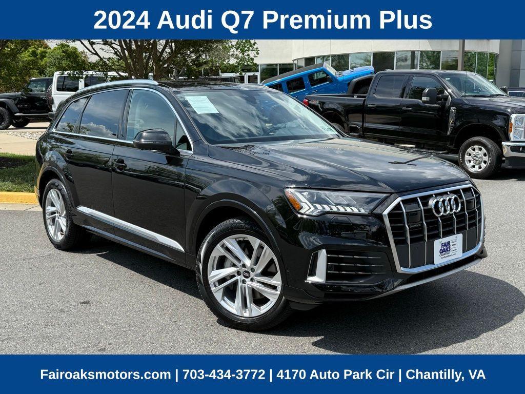 used 2024 Audi Q7 car, priced at $46,931