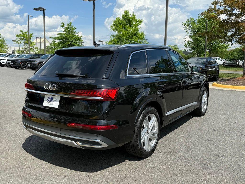 used 2024 Audi Q7 car, priced at $46,931