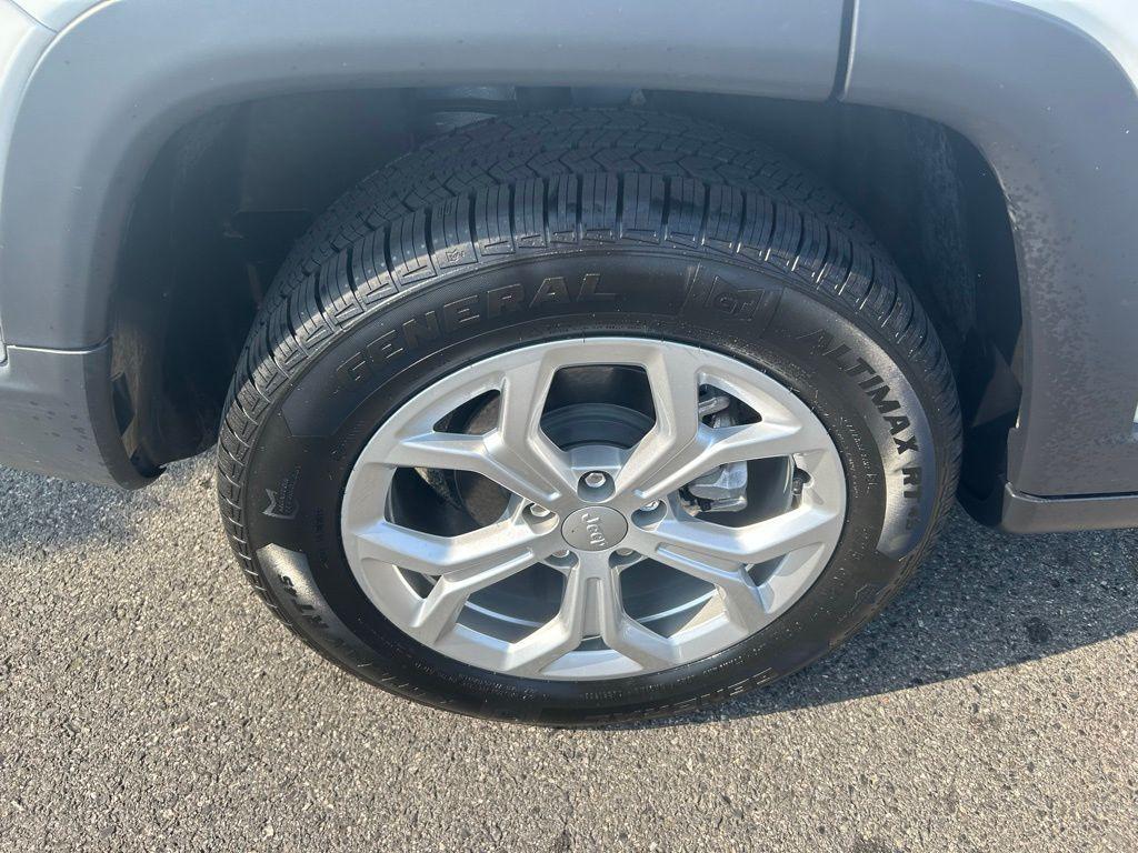 used 2024 Jeep Compass car, priced at $22,828