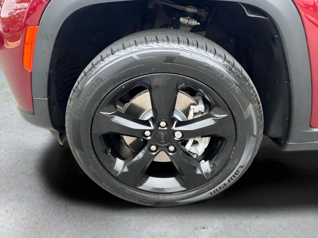 used 2022 Jeep Grand Cherokee L car, priced at $27,000