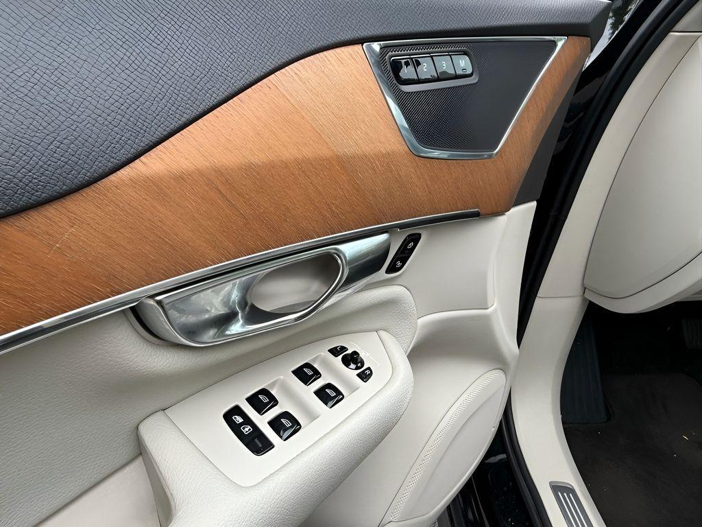 used 2022 Volvo XC90 car, priced at $33,517