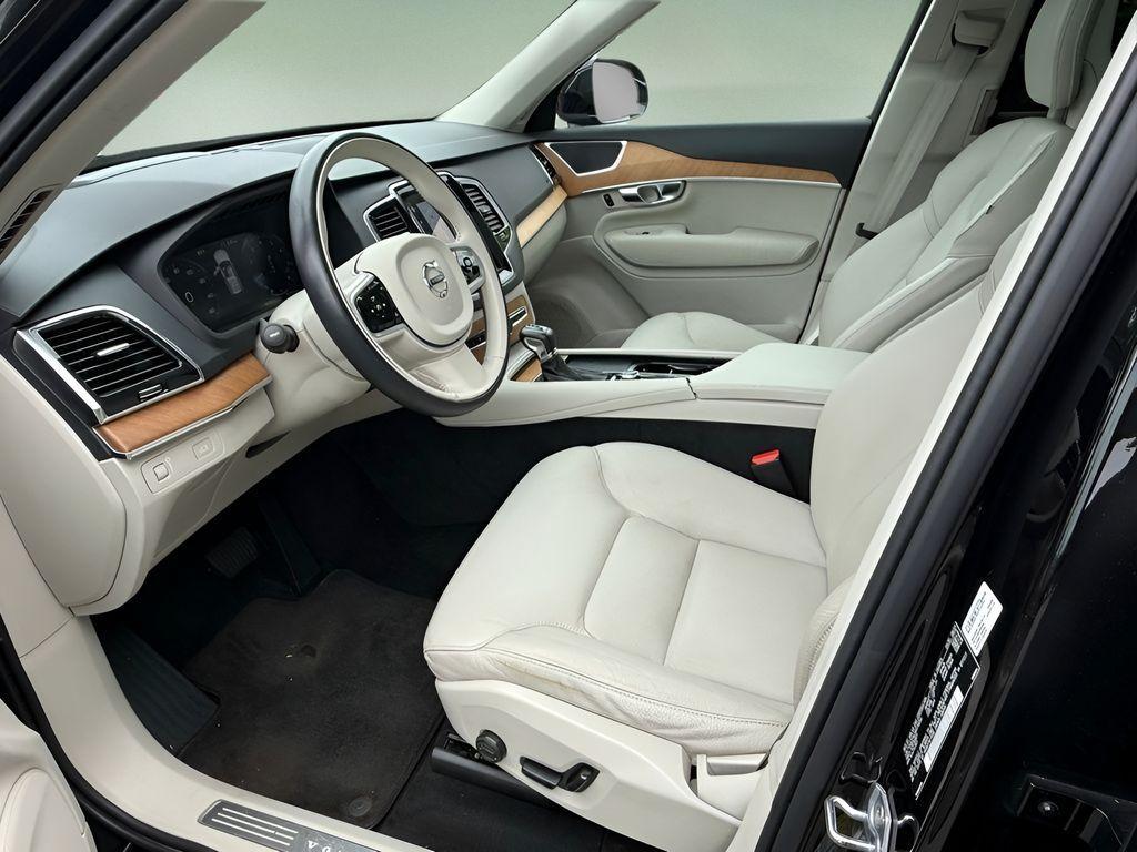 used 2022 Volvo XC90 car, priced at $33,517