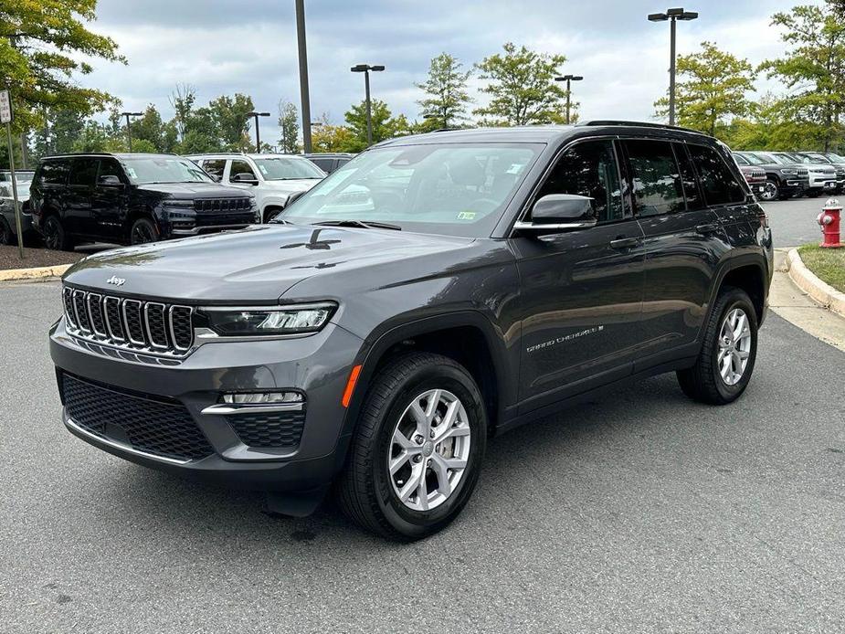 used 2022 Jeep Grand Cherokee car, priced at $28,000