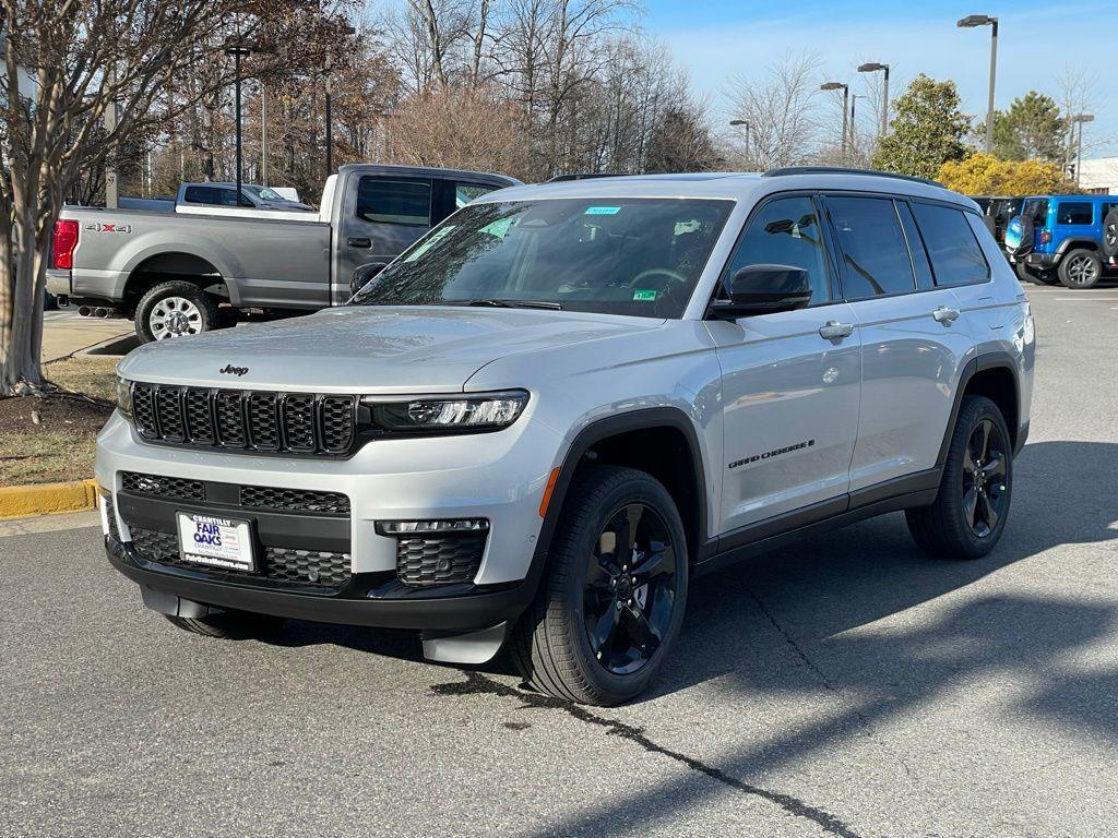 new 2025 Jeep Grand Cherokee L car, priced at $52,821